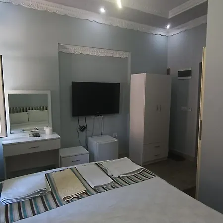Life Otel