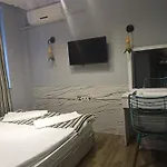Life Hotel 3*