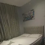 Hotel Life
