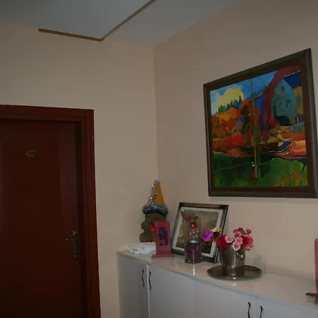 Life Hotel