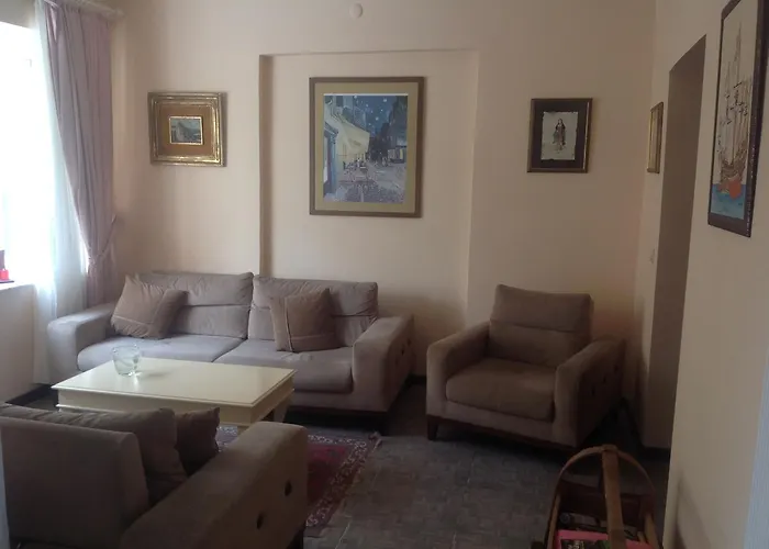 Life 3* אנטליה